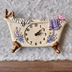 Collections Etc Lavender Vintage Clawfoot Bathtub Decorative Wall Clock Purple